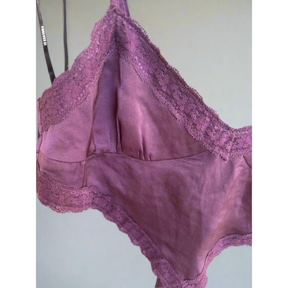 Forever 21 Lace-trim Bandeau Cami Top - Picture 3 of 3